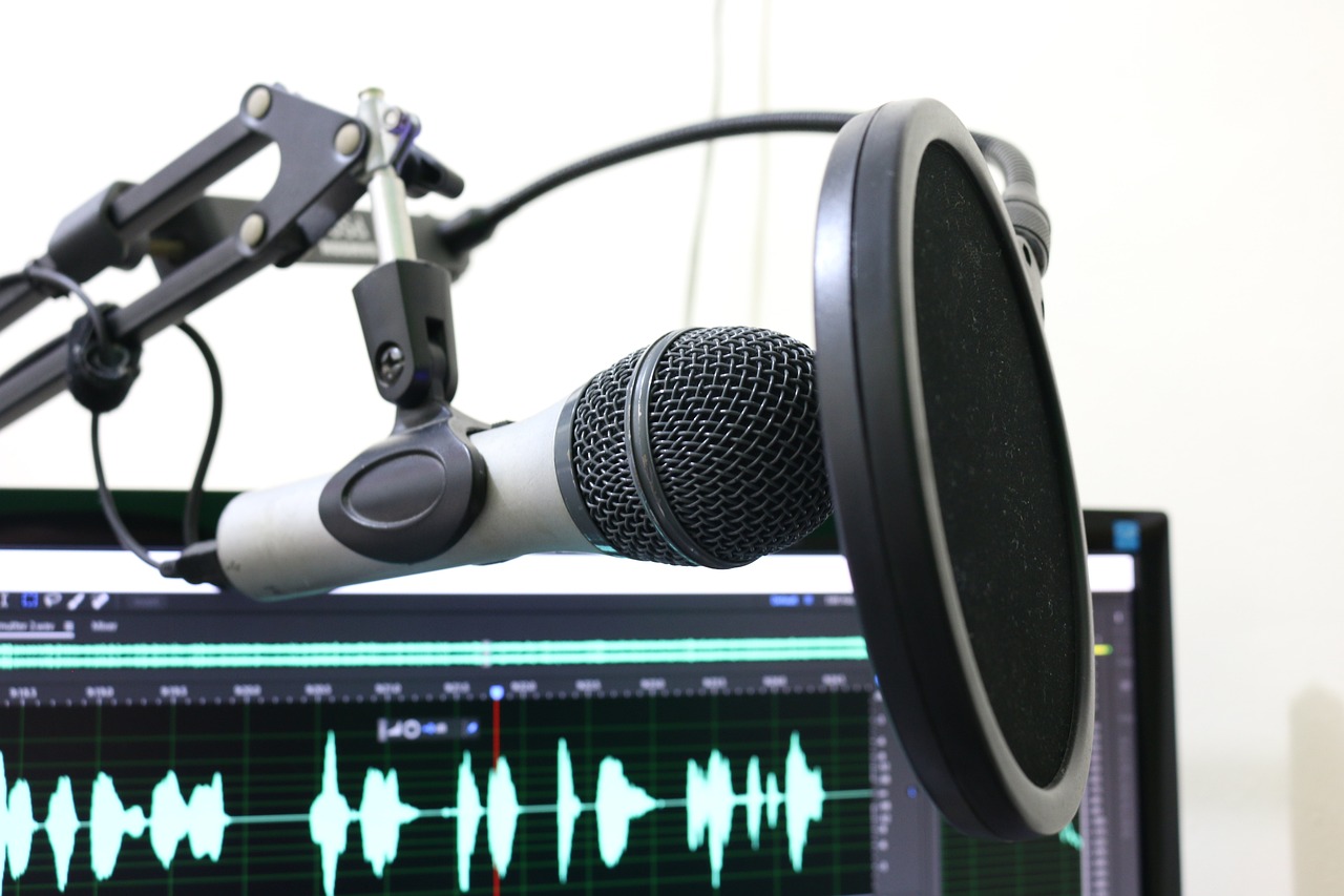 how to record a podcast - podbean